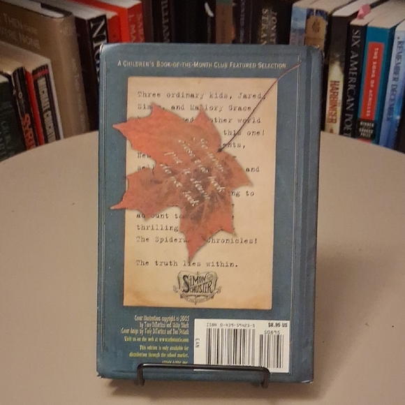 The Spiderwick Chronicles: The Field Guide Book - Picture 2 of 3